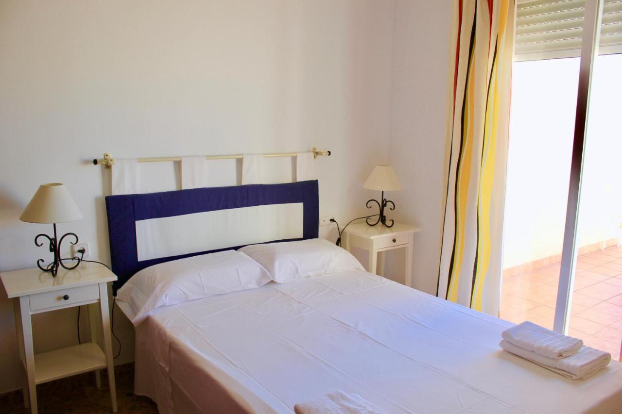 Espectacular Atico Con Parking Y Terraza Con Bbq Apartment Salobrena Luaran gambar
