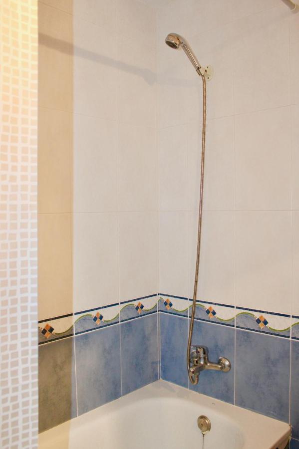 Espectacular Atico Con Parking Y Terraza Con Bbq Apartment Salobrena Luaran gambar
