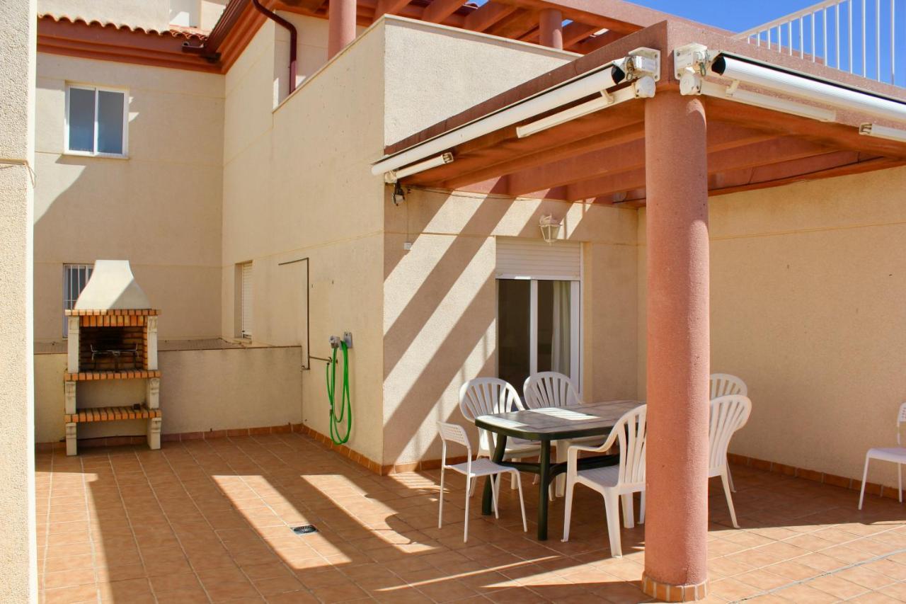 Espectacular Atico Con Parking Y Terraza Con Bbq Apartment Salobrena Luaran gambar