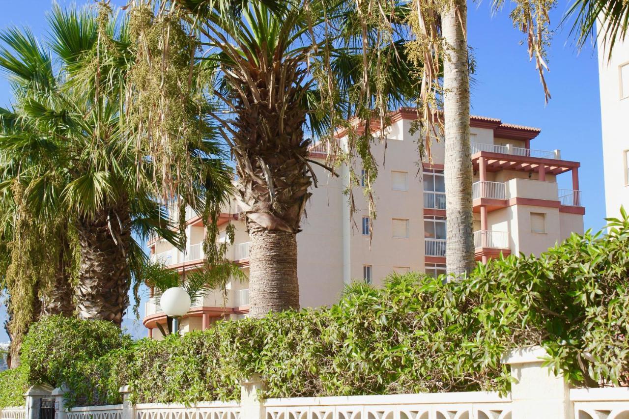 Espectacular Atico Con Parking Y Terraza Con Bbq Apartment Salobrena Luaran gambar