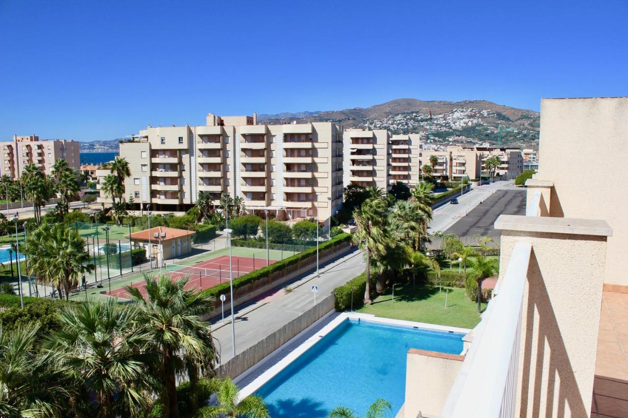 Espectacular Atico Con Parking Y Terraza Con Bbq Apartment Salobrena Luaran gambar